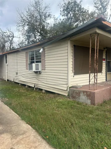 $45,000 | 312 Willow Street, Sweeny, TX 77480