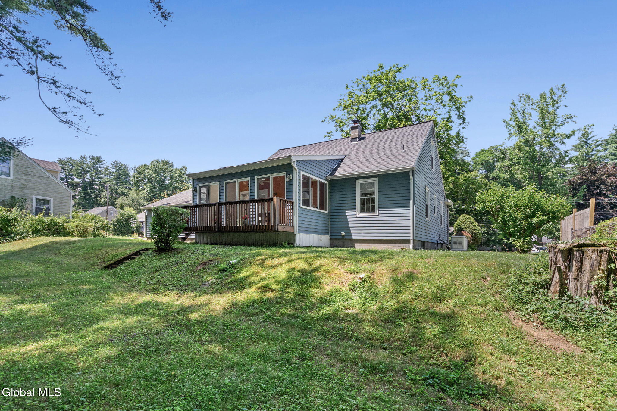 7 Pinewood Road Guilderland, NY 12084 - Photo 7 of 36 32-web-or-mls-7-pinewood-rd