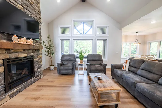 $739,900 | W5730 Waterstone Lane, Germantown, WI 53950