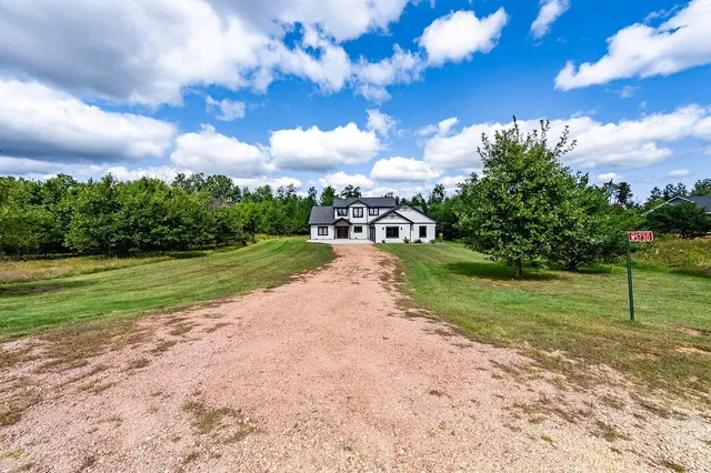 $739,900 | W5730 Waterstone Lane, Germantown, WI 53950