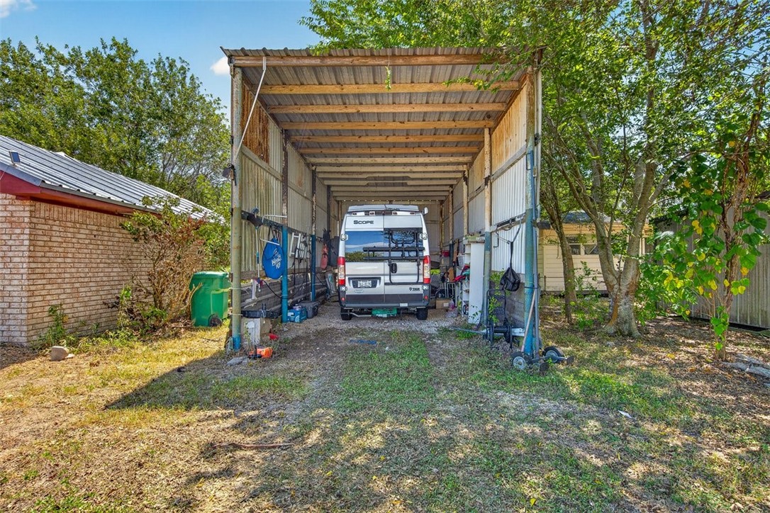 90 Fisher Road Port Lavaca, TX 77979 - Photo 35 of 43 Gallery Image 35