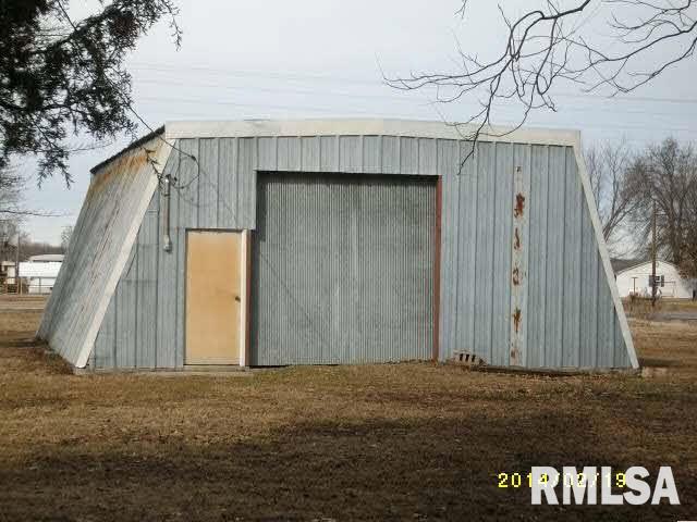 72 South 5th Street Radom, IL 62808 - Photo 9 of 9 Gallery Image 9
