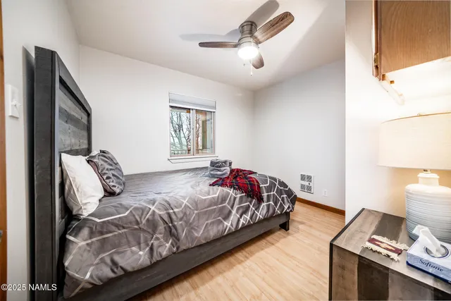 $4,900 | 427 East Cherry Avenue, Flagstaff, AZ 86001