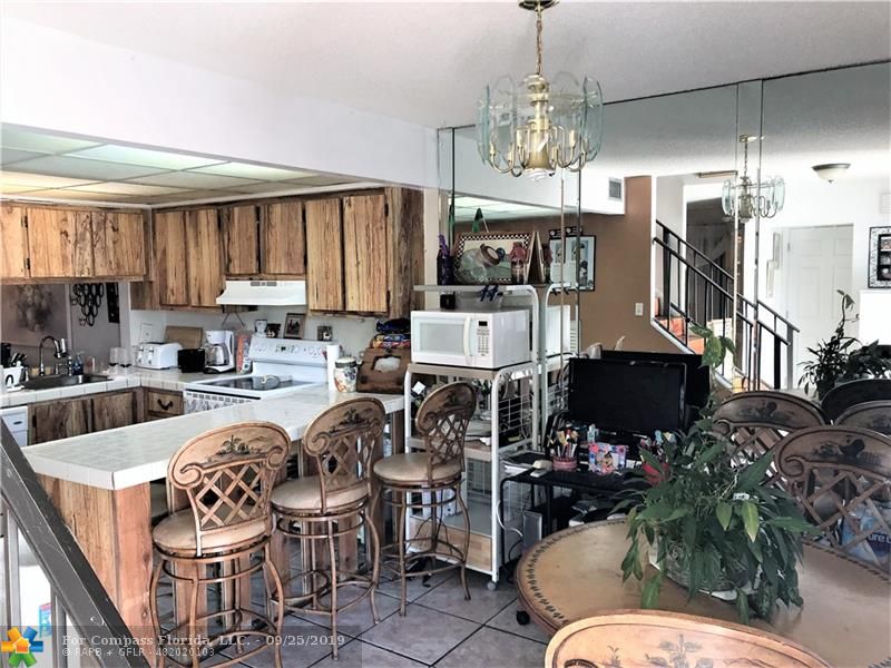 15486 Southwest 85th Lane, Unit 118 Miami, FL 33193 - Photo 11 of 35