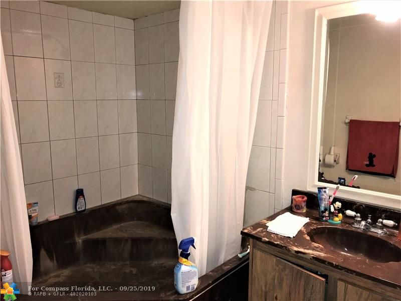 15486 Southwest 85th Lane, Unit 118 Miami, FL 33193 - Photo 23 of 35