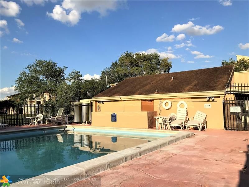 15486 Southwest 85th Lane, Unit 118 Miami, FL 33193 - Photo 32 of 35