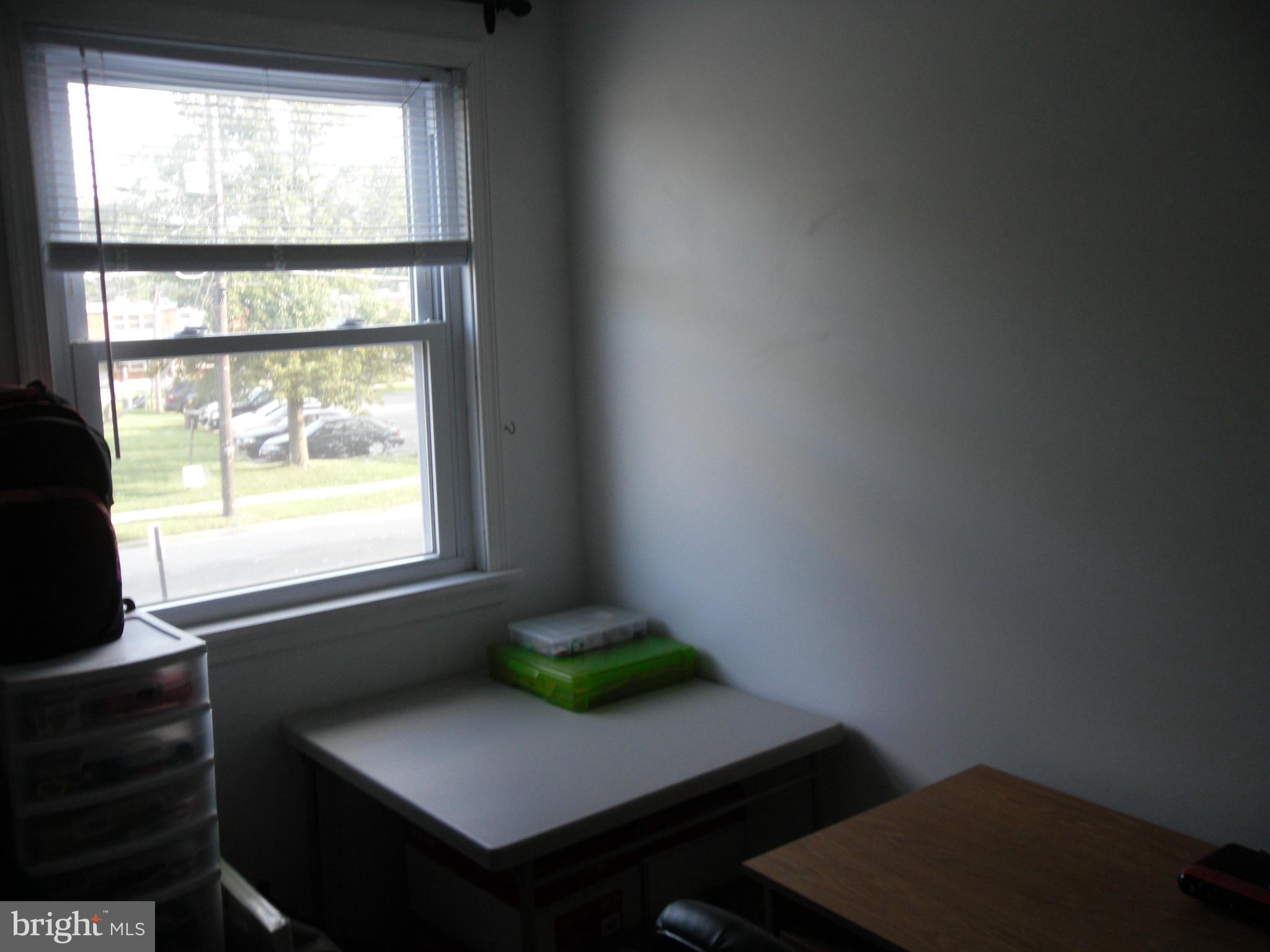 4204 Hollins Ferry Road Baltimore, MD 21227 - Photo 10 of 22 Bedroom