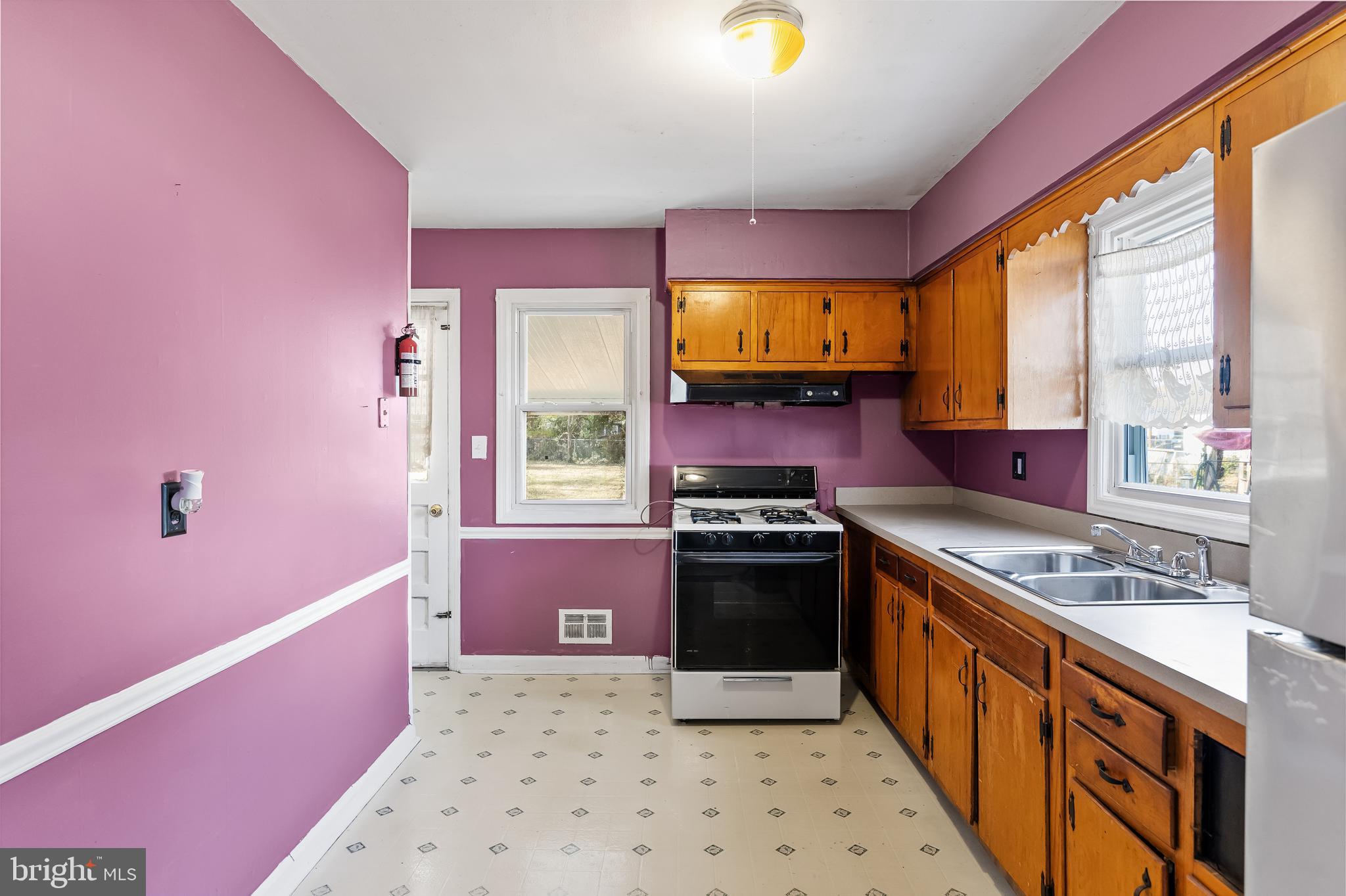 43 Tinker Drive Mount Holly, NJ 08060 - Photo 9 of 21