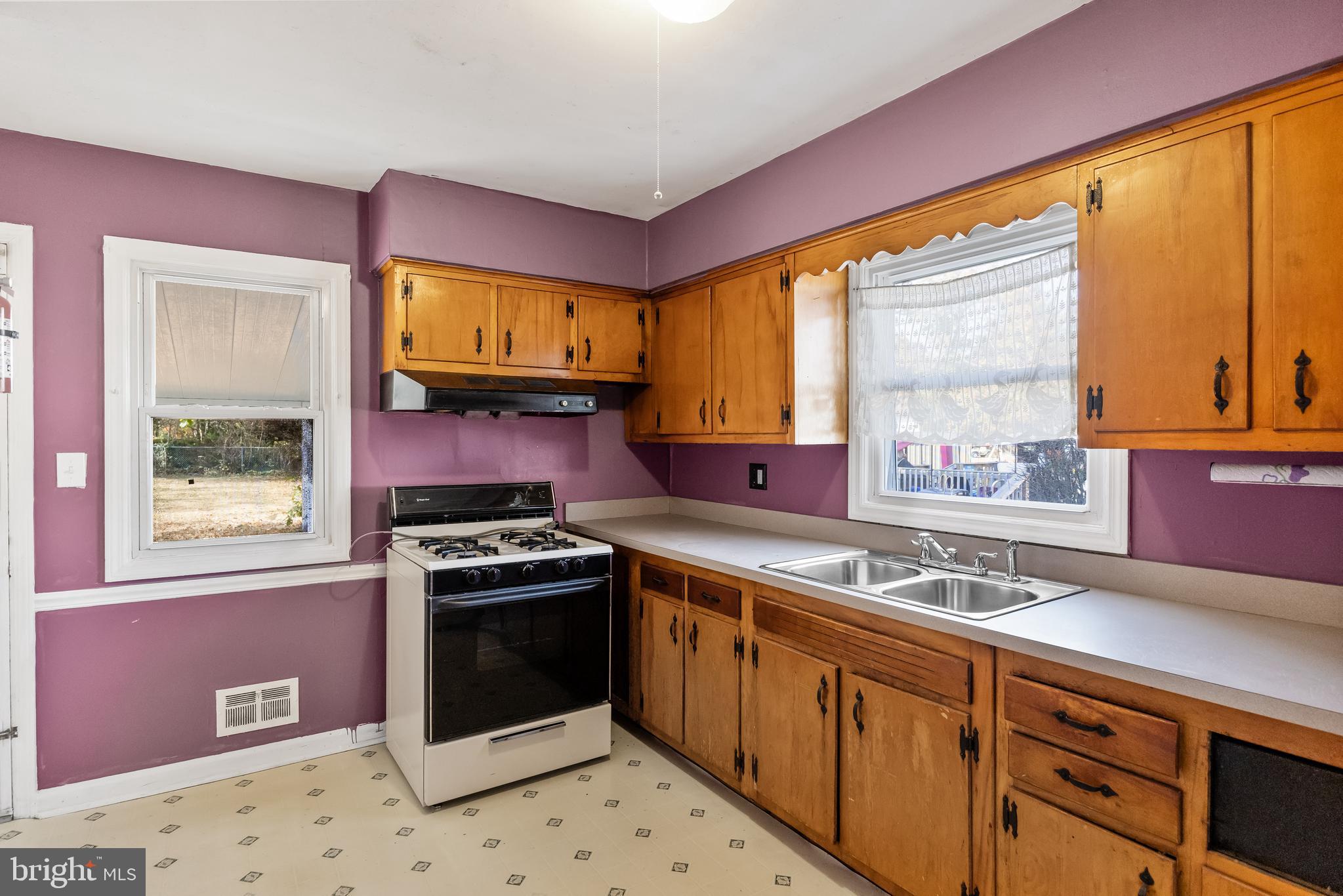 43 Tinker Drive Mount Holly, NJ 08060 - Photo 10 of 21