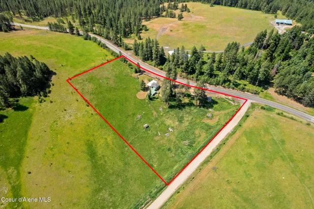 $460,000 | 39138 State Highway 3, St. Maries, ID 83861