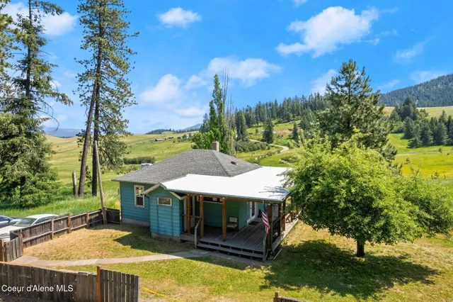 $460,000 | 39138 State Highway 3, St. Maries, ID 83861