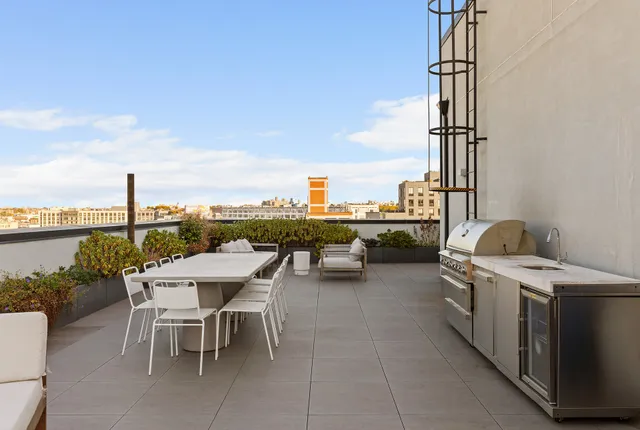 $1,200,000 | 37-14 34th Street, Unit S4G | Long Island City