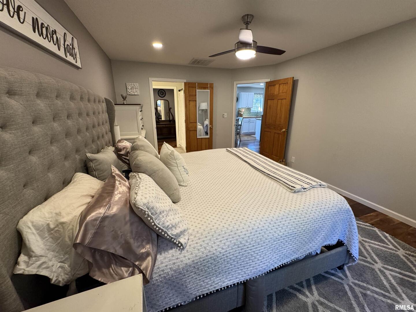 11675 East Radio Tower Road Mount Vernon, IL 62864 - Photo 17 of 71