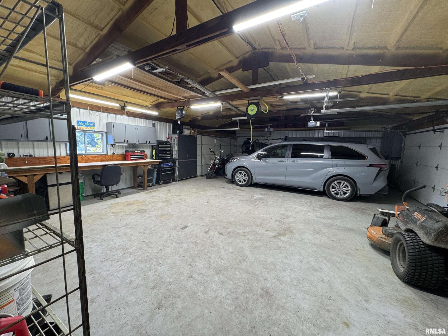 11675 East Radio Tower Road Mount Vernon, IL 62864 - Photo 41 of 71