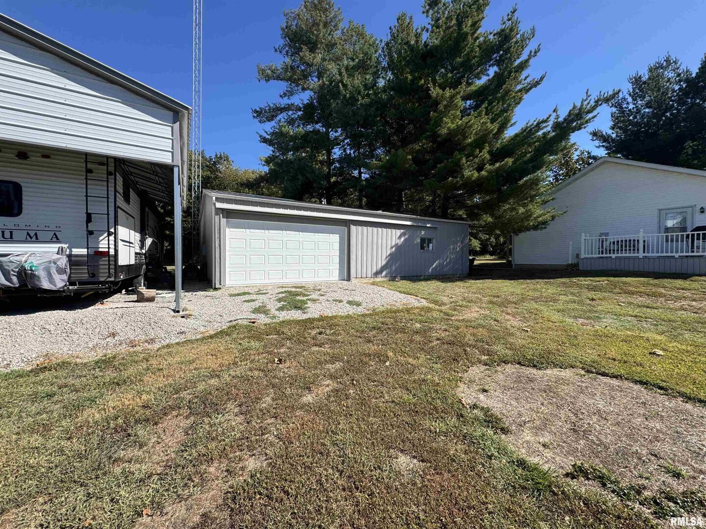 11675 East Radio Tower Road Mount Vernon, IL 62864 - Photo 48 of 71