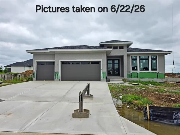 $827,490 | 11235 South Gleason Road, Olathe, KS 66061