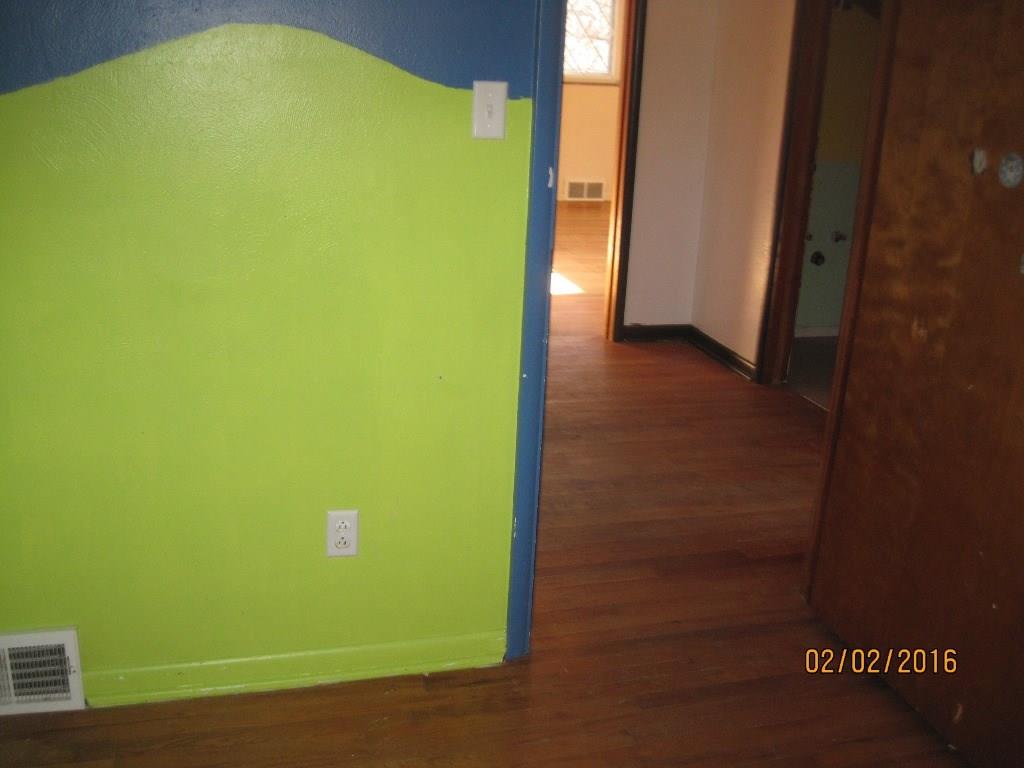 36 Kenridge Drive McKees Rocks, PA 15136 - Photo 10 of 17 Gallery Image 10