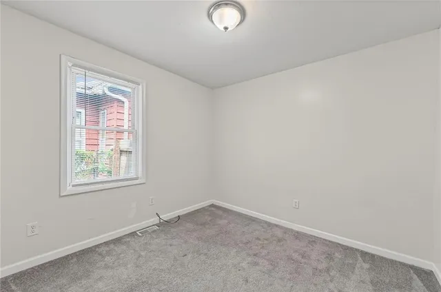 $115,000 | 1426 North 3rd Street, St. Joseph, MO 64505