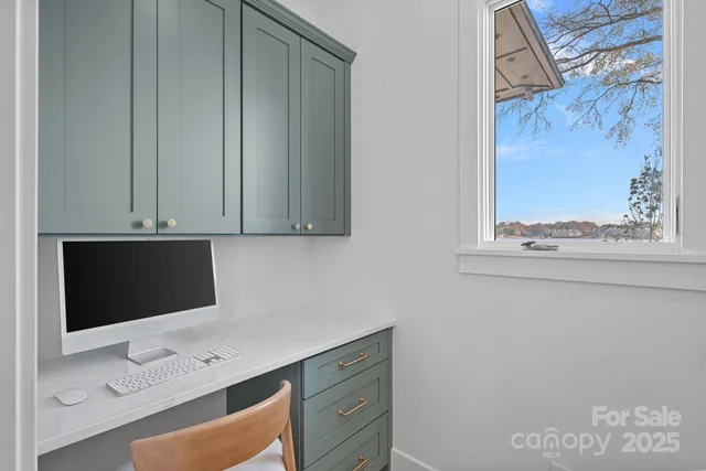 $4,350,000 | 21528 Norman Shores Drive, Cornelius, NC 28031