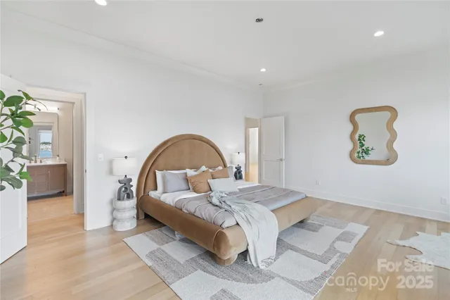 $4,350,000 | 21528 Norman Shores Drive, Cornelius, NC 28031