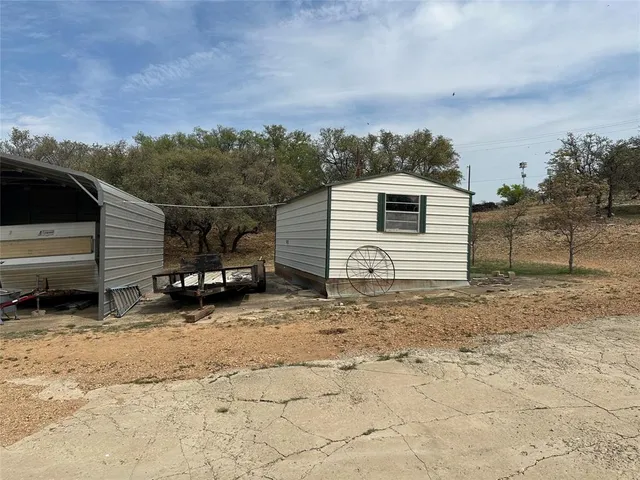 $420,000 | 11101 County Road 228, Brownwood, TX 76801