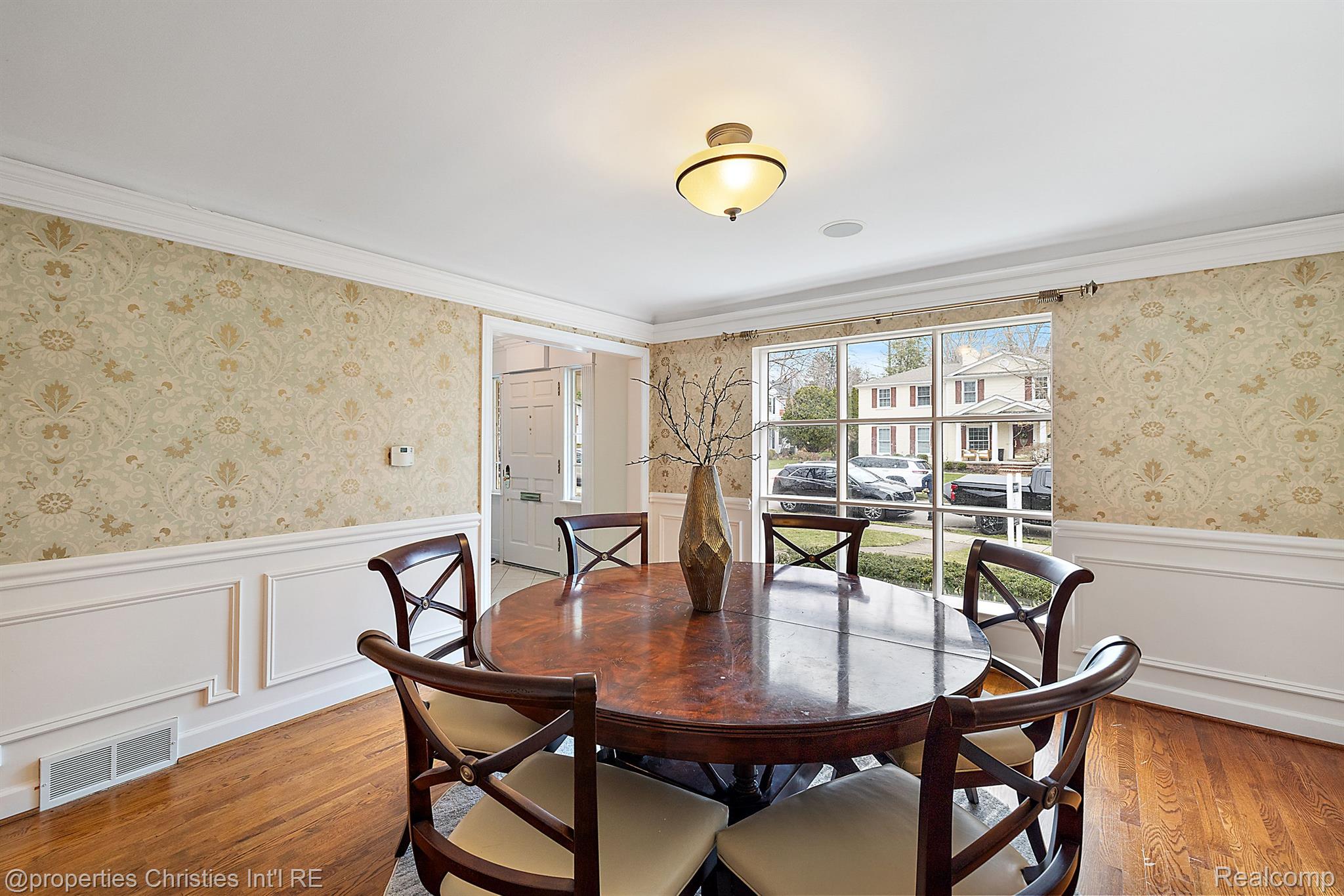 2611 Amberly Road Bloomfield Hills, MI 48301 - Photo 8 of 61 Gallery Image 8