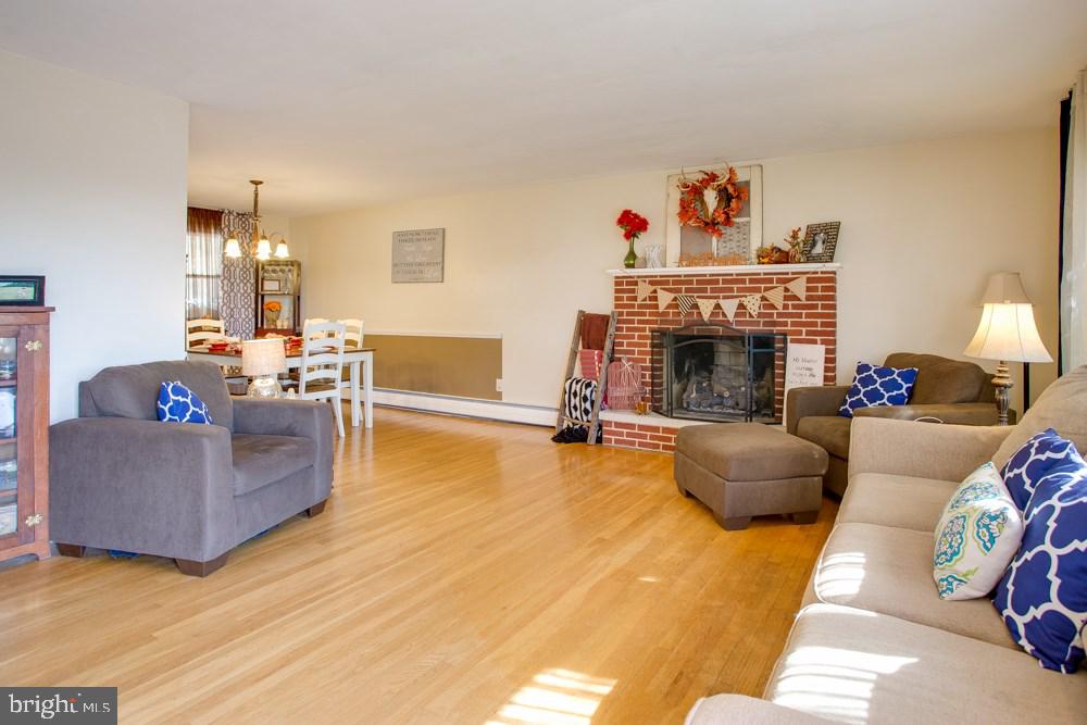 5660 Chambers Hill Road Harrisburg, PA 17111 - Photo 7 of 25 Gallery Image 7