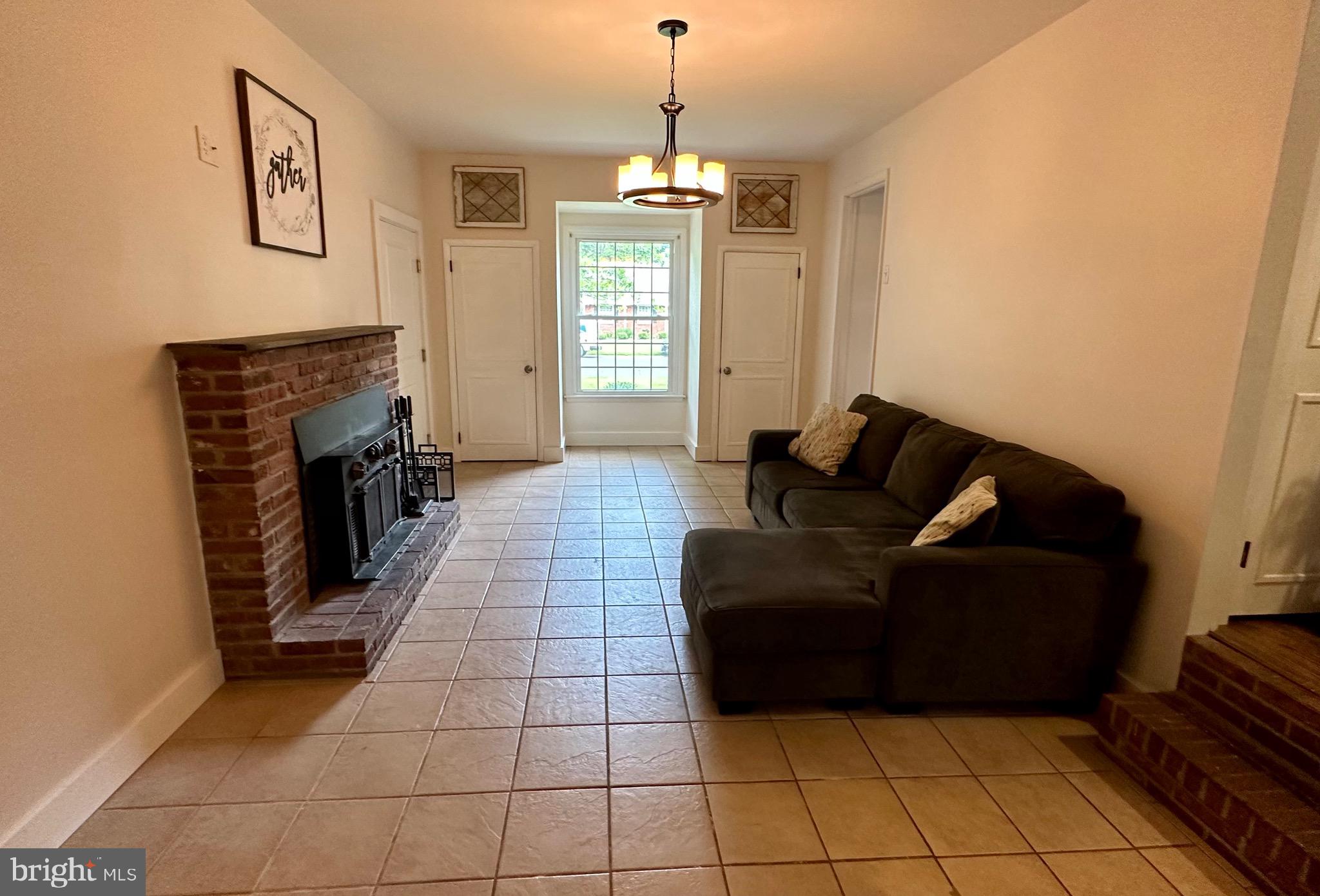 633 Kings Road Yardley, PA 19067 - Photo 10 of 27 Gallery Image 10