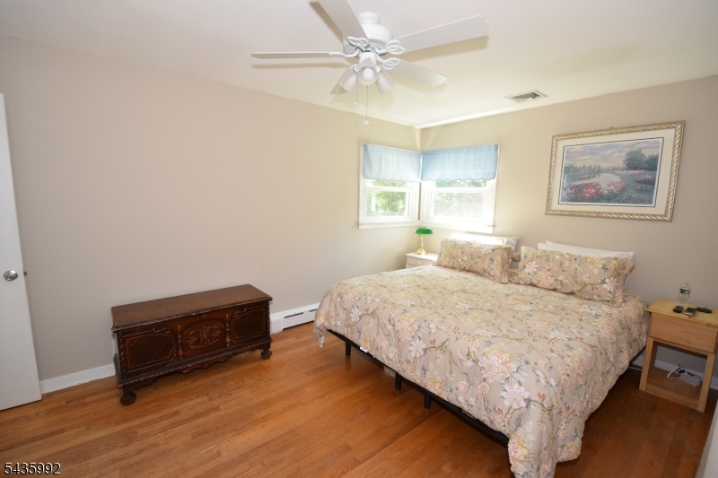 567 Foothill Road Bridgewater, NJ 08807 - Photo 22 of 37