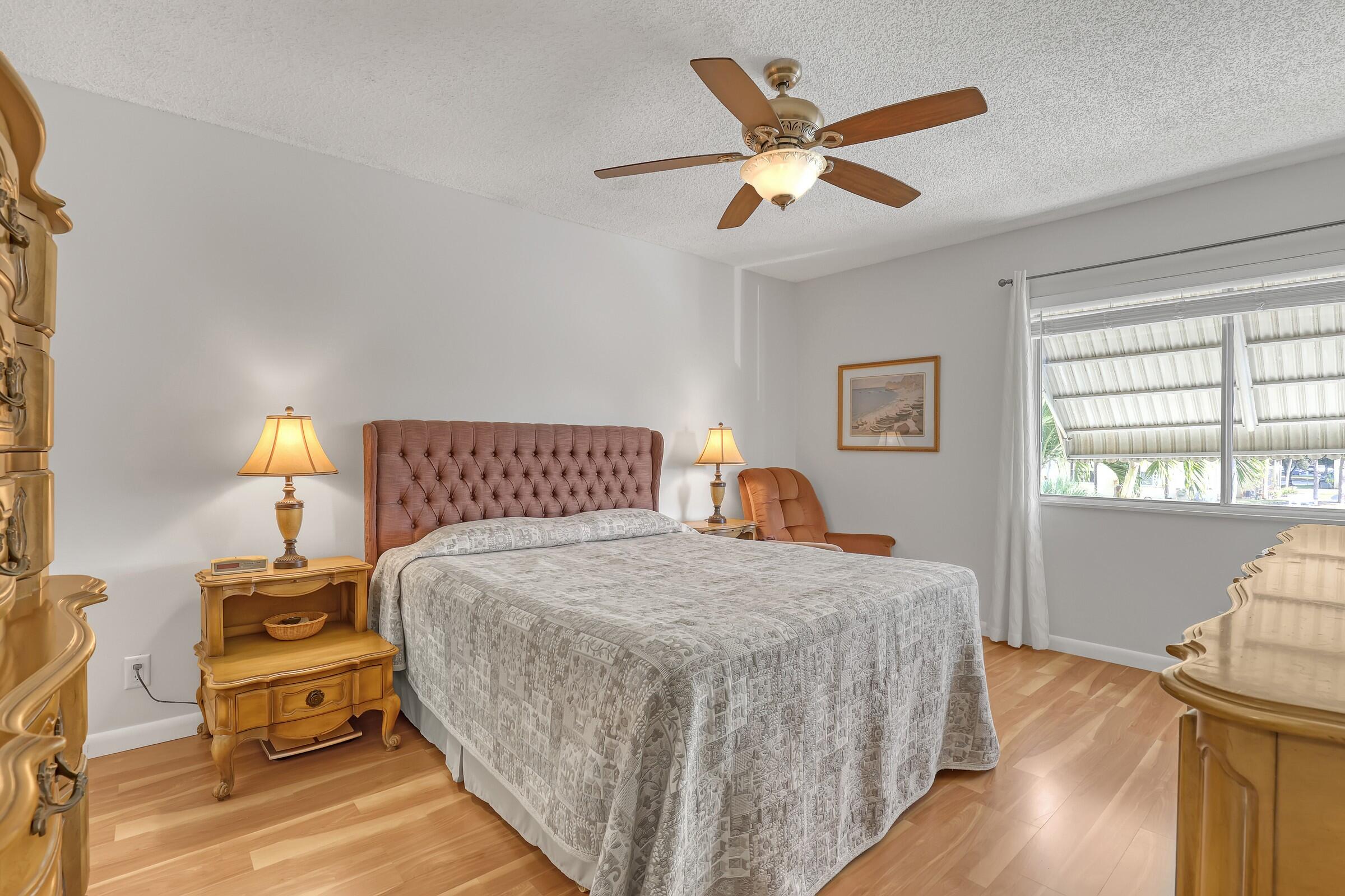 337 Pine Ridge Circle, Unit D2 Greenacres, FL 33463 - Photo 19 of 63 Image00022