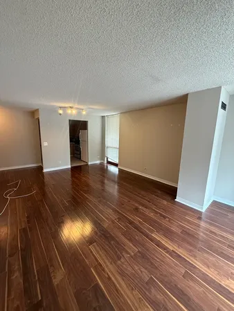$3,195 | 200 North Dearborn Street, Unit 1202, Chicago, IL 60601