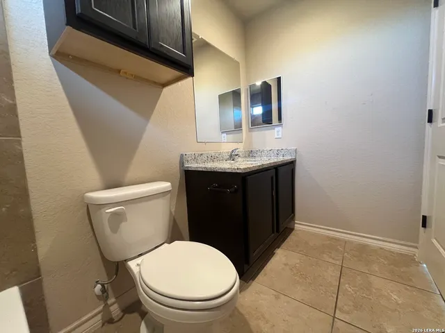 $1,395 | 6410 Luglio Lane, Unit 104, San Antonio, TX 78233