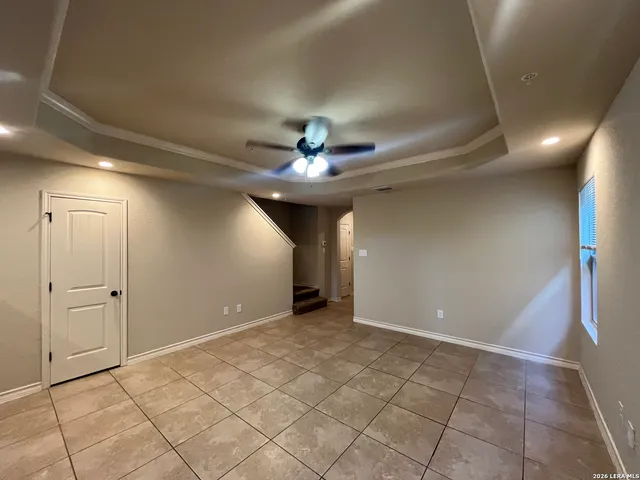 $1,395 | 6410 Luglio Lane, Unit 104, San Antonio, TX 78233