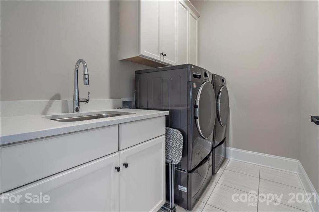 5636 Closeburn Road Charlotte, NC 28209 - Photo 14 of 42 Gallery Image 14