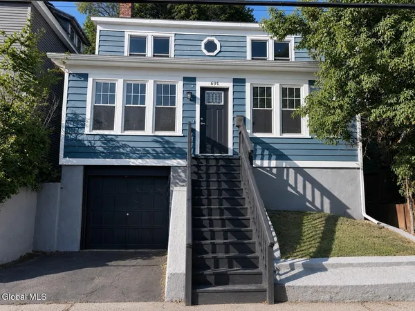 $319,000 | 691 Myrtle Avenue, Albany, NY 12208