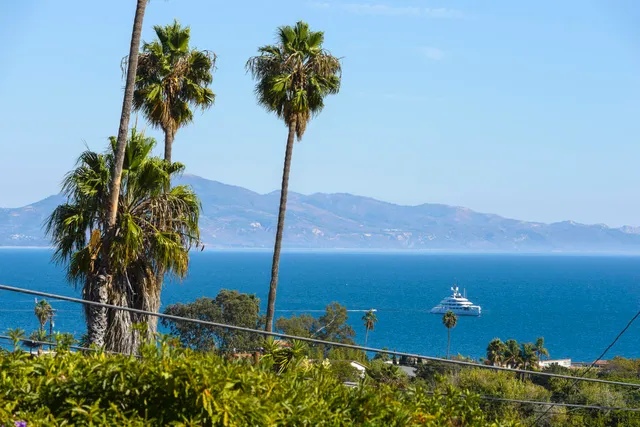 $8,000 | 421 Vista De La Playa Lane, Santa Barbara, CA 93109
