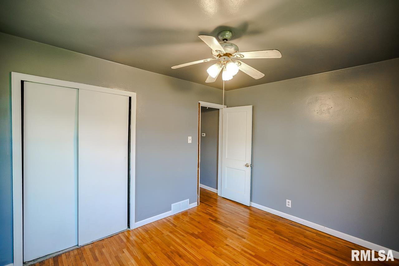 234 East Cherry Ridge Road Peoria, IL 61614 - Photo 18 of 26 Gallery Image 18