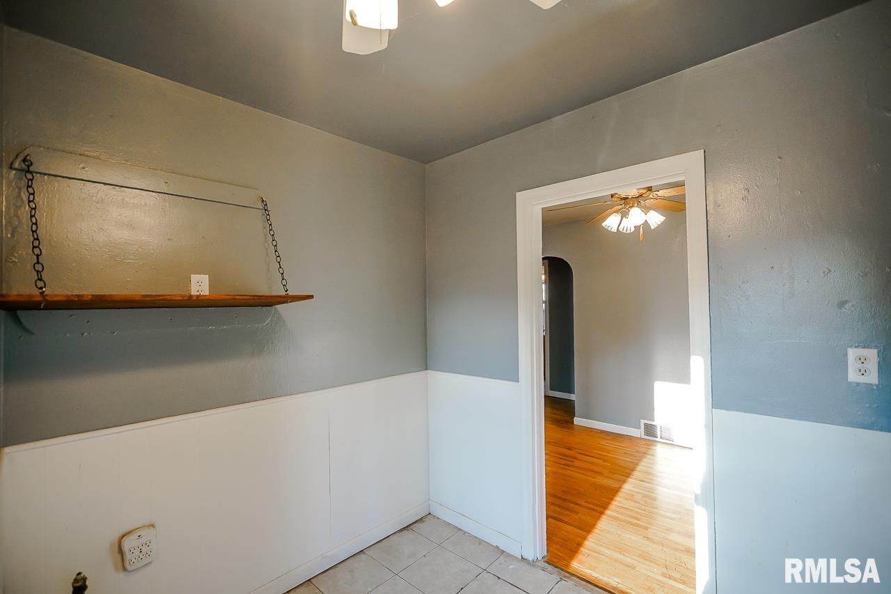 234 East Cherry Ridge Road Peoria, IL 61614 - Photo 10 of 26 Gallery Image 10
