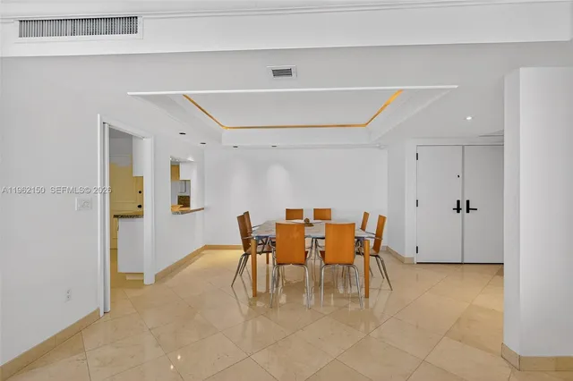 $7,200 | 2 Grove Isle Drive, Unit B1505, Miami, FL 33133