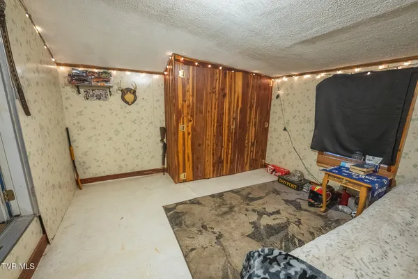 $125,000 | 179 A Sutton Hollow Road, Sneedville, TN 37869