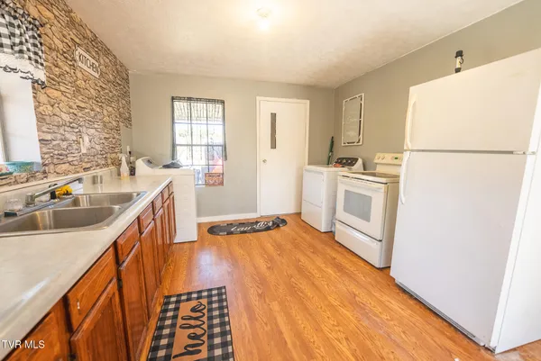 $125,000 | 179 A Sutton Hollow Road, Sneedville, TN 37869