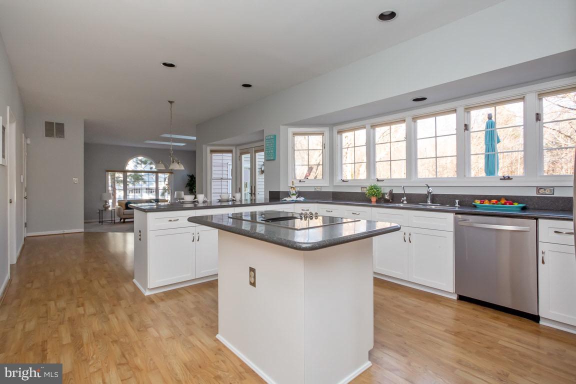 3435 Hidden River View Road Annapolis, MD 21403 - Photo 14 of 55 Gallery Image 14