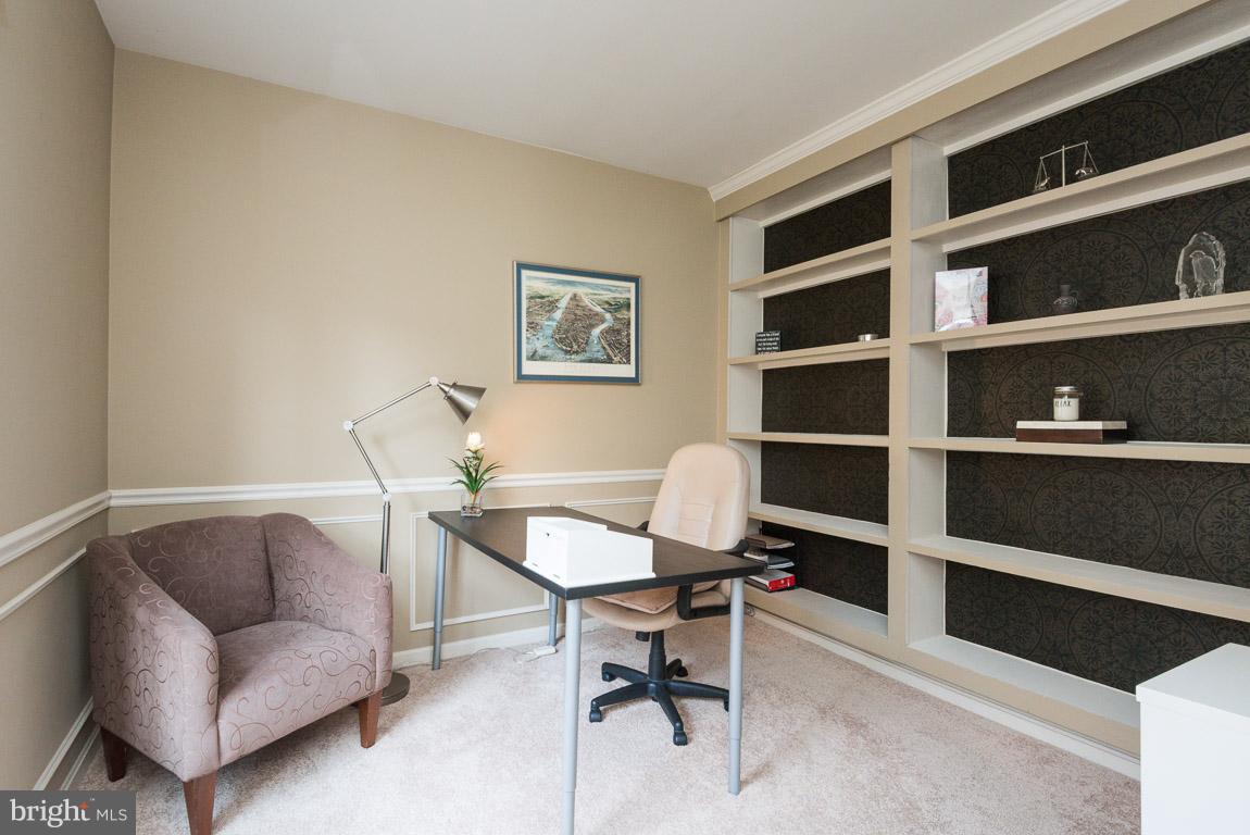 3435 Hidden River View Road Annapolis, MD 21403 - Photo 6 of 55 Gallery Image 6