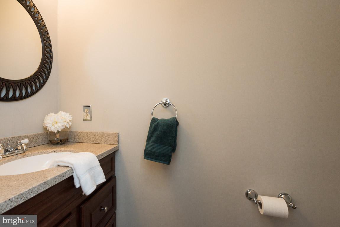 3435 Hidden River View Road Annapolis, MD 21403 - Photo 7 of 55 Gallery Image 7