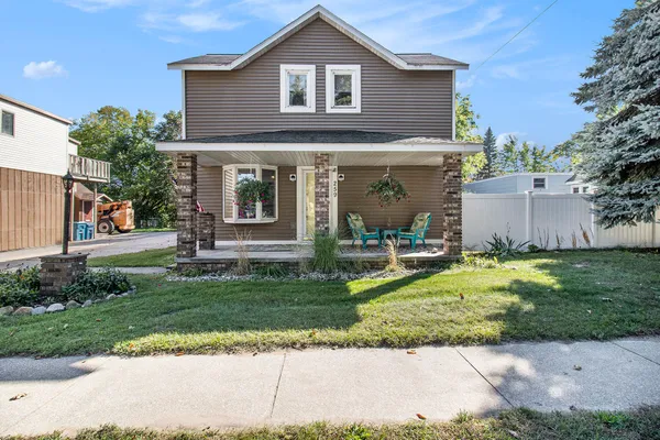 $259,900 | 259 5th Avenue, Manistee, MI 49660