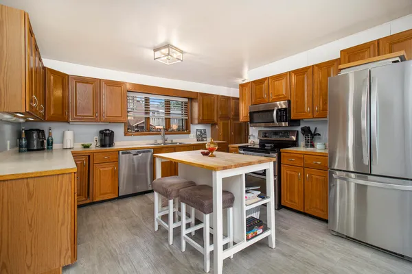 $259,900 | 259 5th Avenue, Manistee, MI 49660