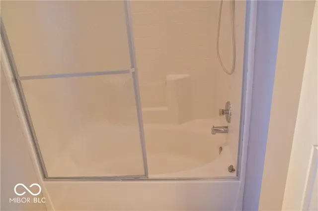 $1,800 | 12403 East 75th Street, Indianapolis, IN 46236