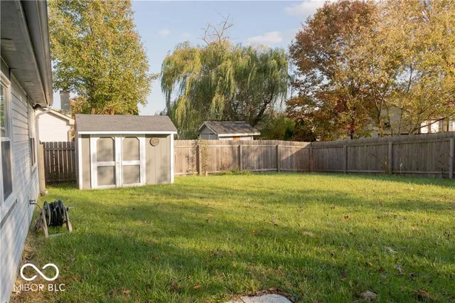 $1,800 | 12403 East 75th Street, Indianapolis, IN 46236