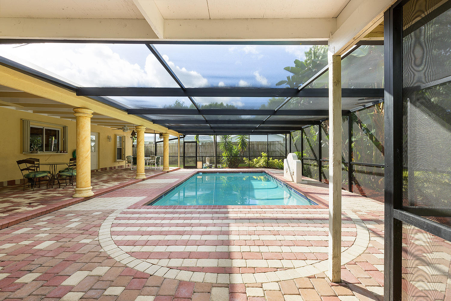 3991 Northwest 4th Avenue Boca Raton, FL 33431 - Photo 32 of 39 36_ScreenedPoolArea