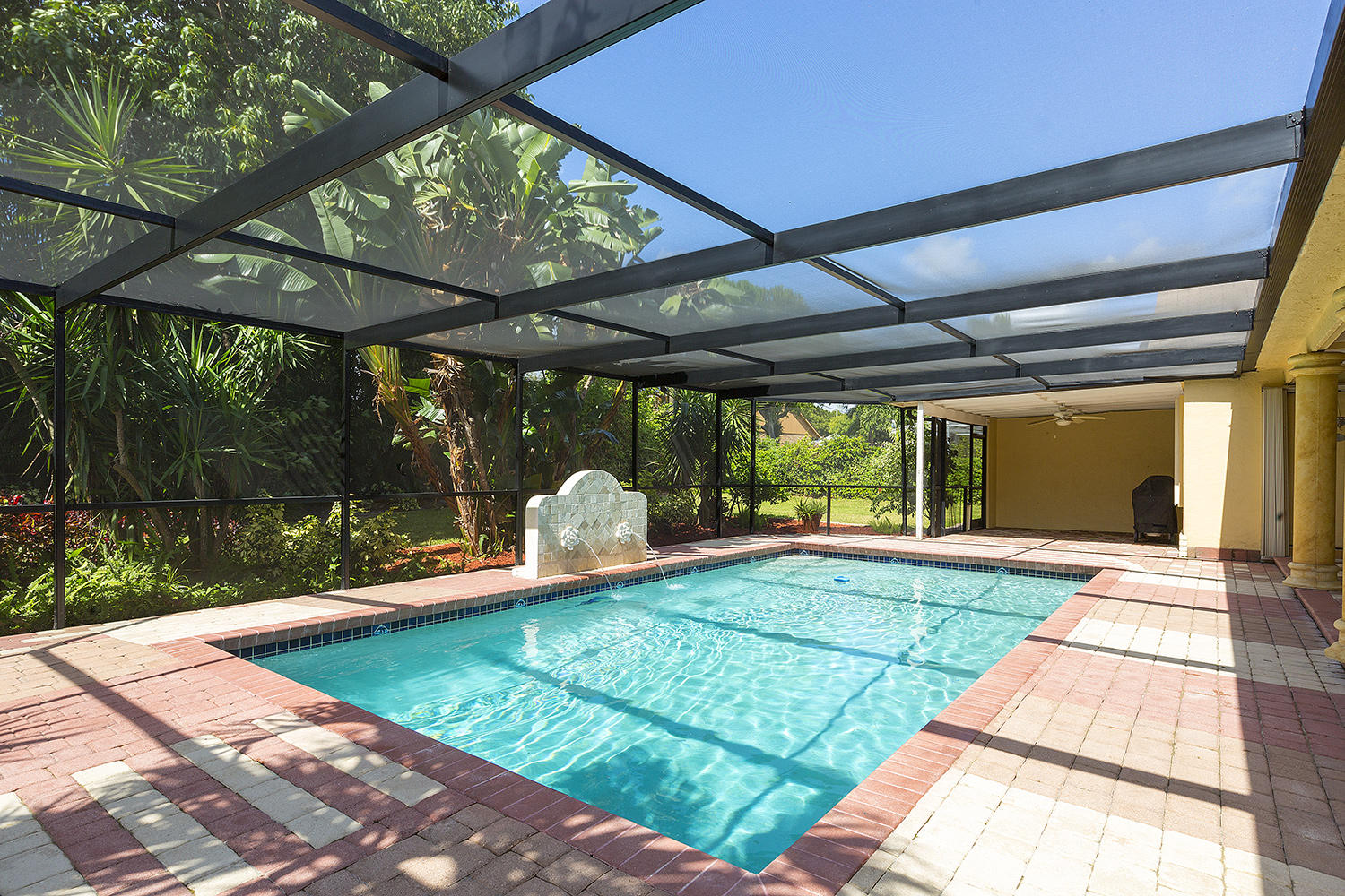 3991 Northwest 4th Avenue Boca Raton, FL 33431 - Photo 33 of 39 35_Pool_1
